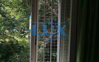 фотография решетки антикошка № 8